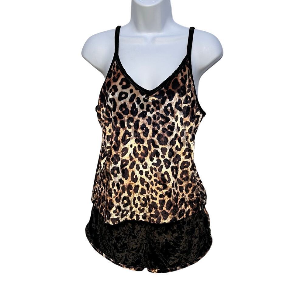 Victoria Secret Pink sleepwear velvet animal print‎